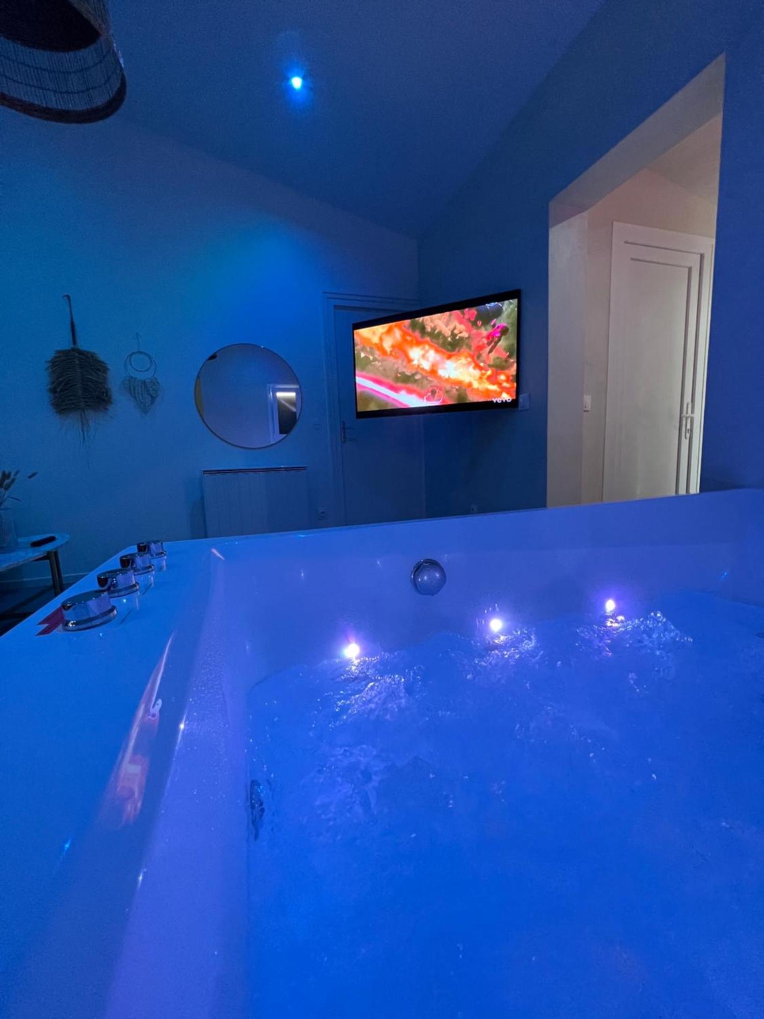 Spa Jungle Le Mesnil-Saint-Denis Extérieur photo